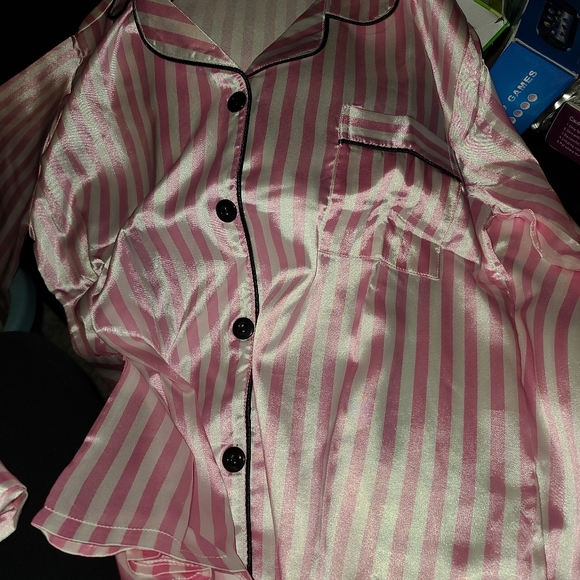 Ladies pj's - Picture 1 of 1